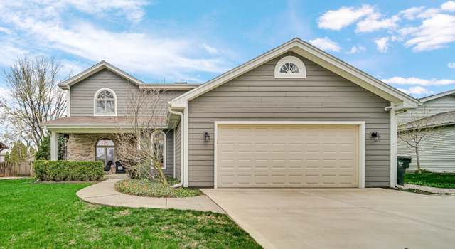 Photo of 25 W Brittany Dr, Arlington Heights, IL 60004