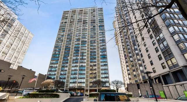 Photo of 5733 N Sheridan Rd Unit 9B, Chicago, IL 60660