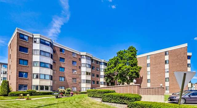 Photo of 5500 N Lincoln Ave Unit 504W, Morton Grove, IL 60053