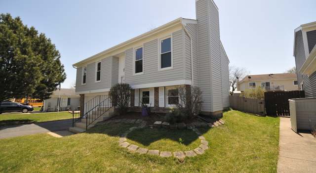 Photo of 1145 Singleton Dr, Roselle, IL 60172