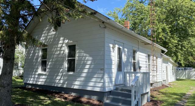 Photo of 405 S Grant St, Earlville, IL 60518