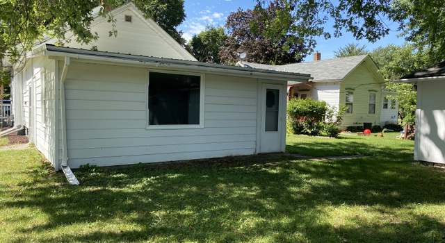 Photo of 405 S Grant St, Earlville, IL 60518