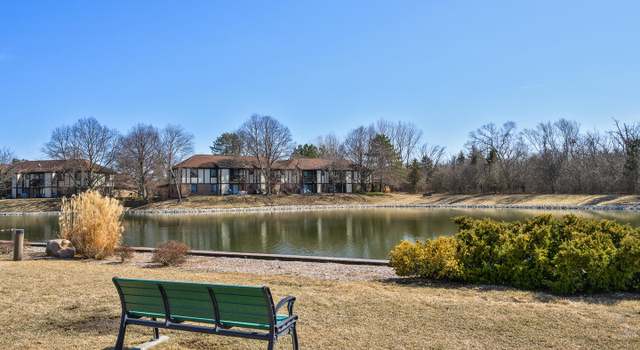 Photo of 1018 Cottonwood Ct Unit 1B, Wheeling, IL 60090