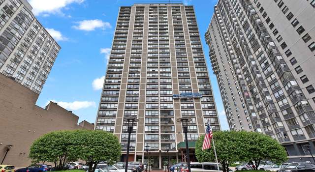 Photo of 5733 N Sheridan Rd Unit 25C, Chicago, IL 60660