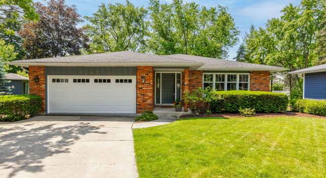 Photo of 1447 Hillcrest Rd, Downers Grove, IL 60516