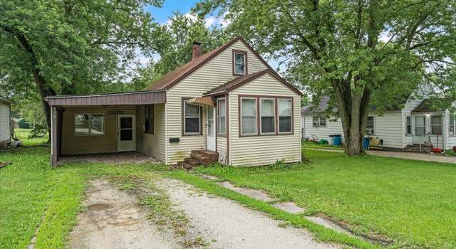 Photo of 372 E Summer St, Paxton, IL 60957