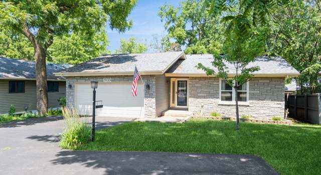 Photo of 25W704 Jewell Rd, Wheaton, IL 60187