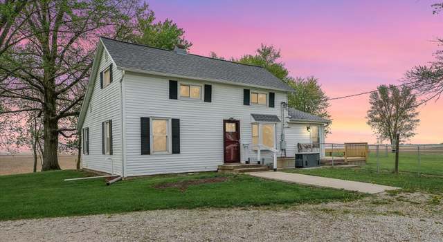 Photo of 810 County Road 2300 Rd, Homer, IL 61849