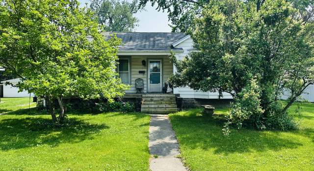 Photo of 395 E Division St, Coal City, IL 60416