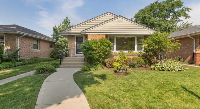 Photo of 7418 Kildare Ave, Skokie, IL 60076