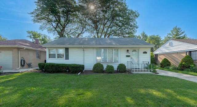 Photo of 1215 Webster Ln, Des Plaines, IL 60018