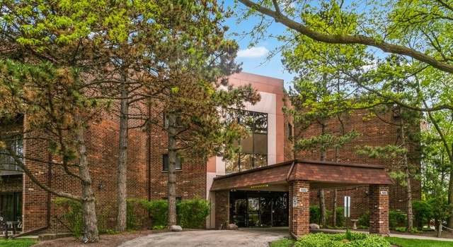 Photo of 1002 Castilian Ct #101, Glenview, IL 60025