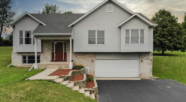 Photo of 5356 Oak Hill Ct, Rockford, IL 61109