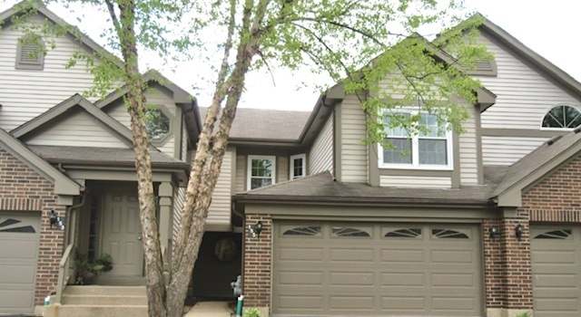 Property at 155 Old Oak Ct E, Buffalo Grove, IL 60089, 2 beds, 2.5 baths