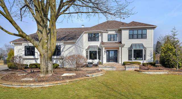 Photo of 75 Hawkins Cir, Wheaton, IL 60189