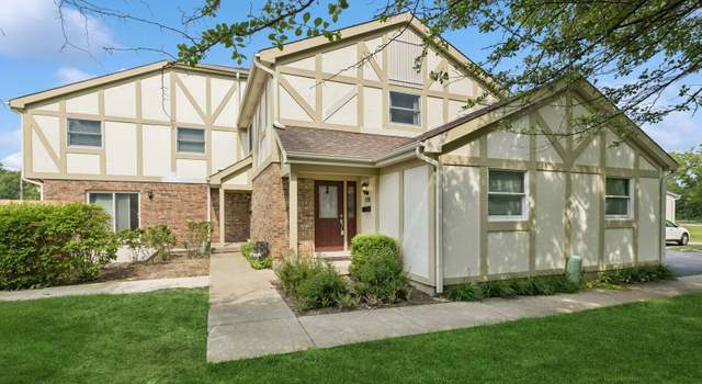 Photo of 830 E Hillside Ave #830, Barrington, IL 60010