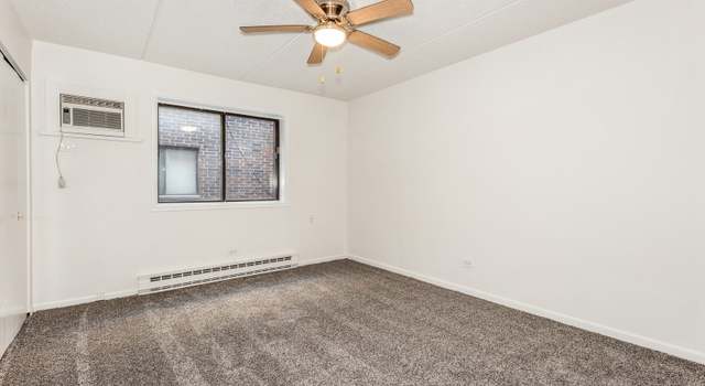 Photo of 954 N Rohlwing Rd Unit GB, Addison, IL 60101