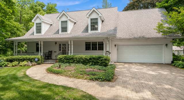 Photo of 901 Highview Ave, Rockford, IL 61107