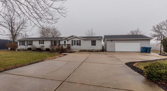 Photo of 317 W Queen St, Malden, IL 61337