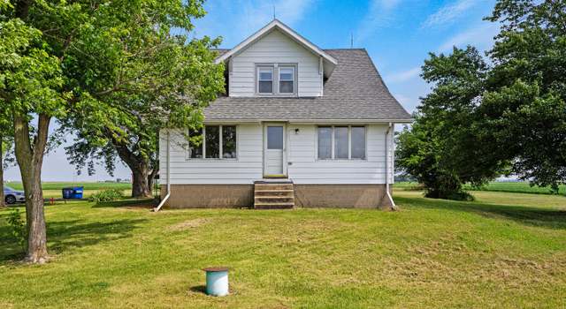 Photo of 2070 County Road 2400, Thomasboro, IL 61878
