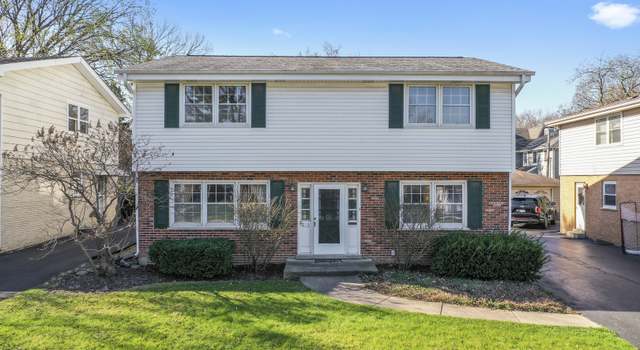Photo of 215 45th St, Western Springs, IL 60558