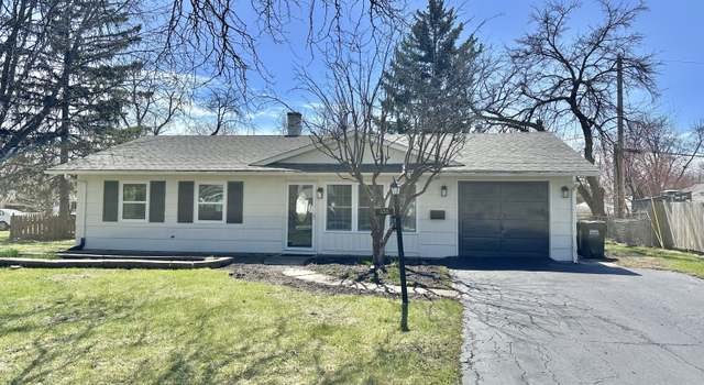 Photo of 530 Hazelwood Ln, Glenview, IL 60025
