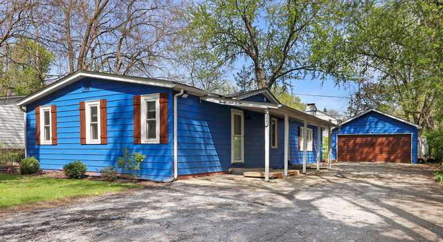 Photo of 2902 Walnut Dr, Wonder Lake, IL 60097