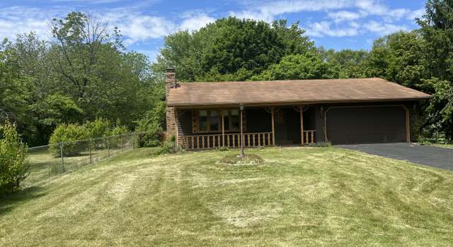Photo of 6816 Stardust Trl, Roscoe, IL 61073