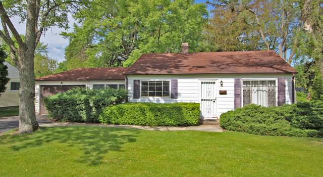 Photo of 20 Johnathan Rd, Lake Zurich, IL 60047