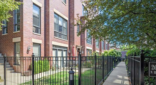 Photo of 2713 N Hermitage Ave, Chicago, IL 60614
