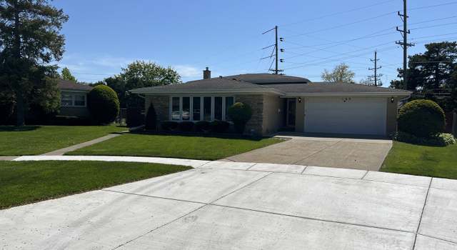 Property at 189 Ambleside Rd, Des Plaines, IL 60016, 3 beds, 2 baths
