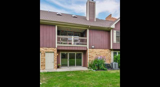 Photo of 506 Country Ln, Des Plaines, IL 60016