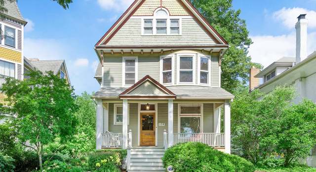 Photo of 128 Wesley Ave, Oak Park, IL 60302