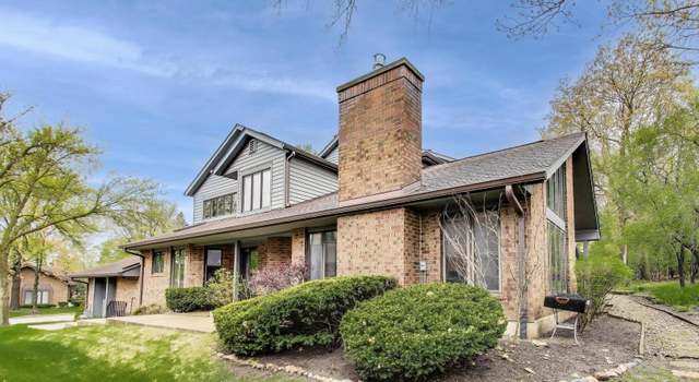 Photo of 1034 Braemoor Dr, Downers Grove, IL 60515
