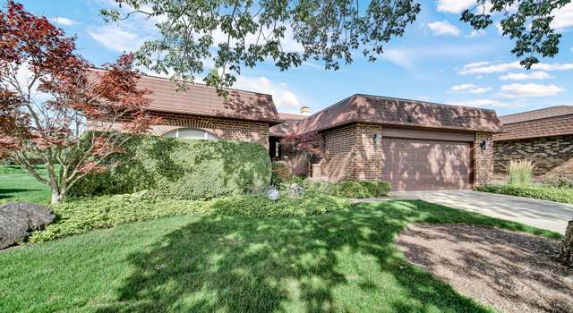 Property at 316 Buckthorn Cir, Northbrook, IL 60062, 2 beds, 2 baths