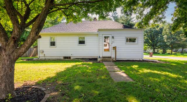 Photo of 501 N Pearl St, Leroy, IL 61752