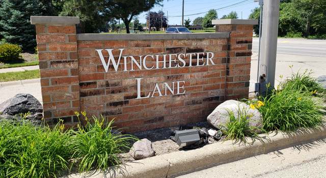 Photo of 835 Winchester Ln, Northbrook, IL 60062