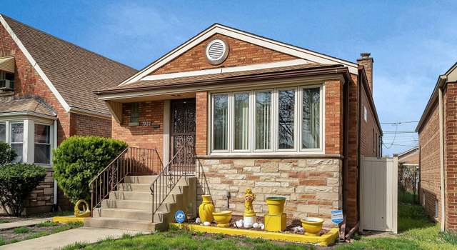 Photo of 7922 S Fairfield Ave, Chicago, IL 60652