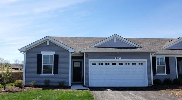Photo of 923 Darwin St, North Aurora, IL 60542