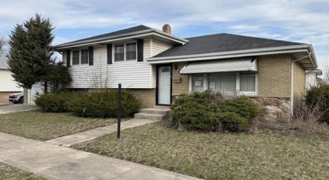 Photo of 60 E 161st Pl, South Holland, IL 60473