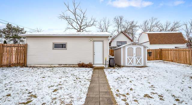 Photo of 300 Kane St, South Elgin, IL 60177