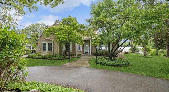 Photo of 145 W Lake Shore Dr, Tower Lakes, IL 60010