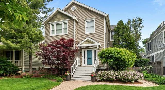 Photo of 1514 Walnut Ave, Wilmette, IL 60091
