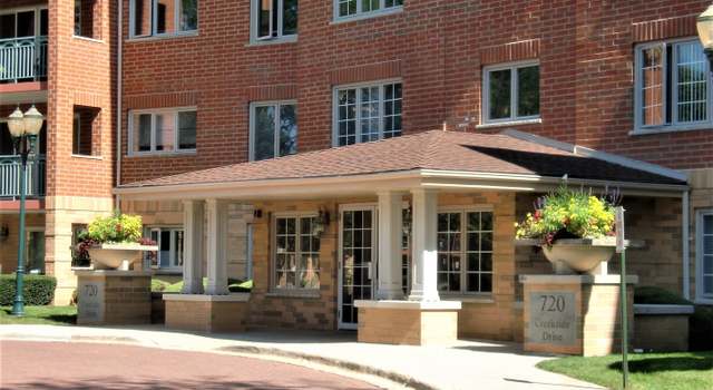 Photo of 720 Creekside Dr #203, Mount Prospect, IL 60056