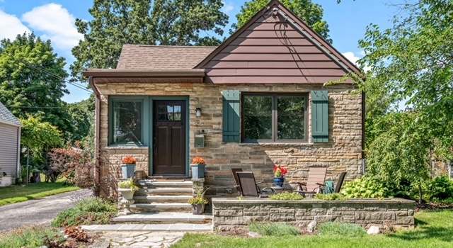 Photo of 306 Ashland Ave, Highwood, IL 60040