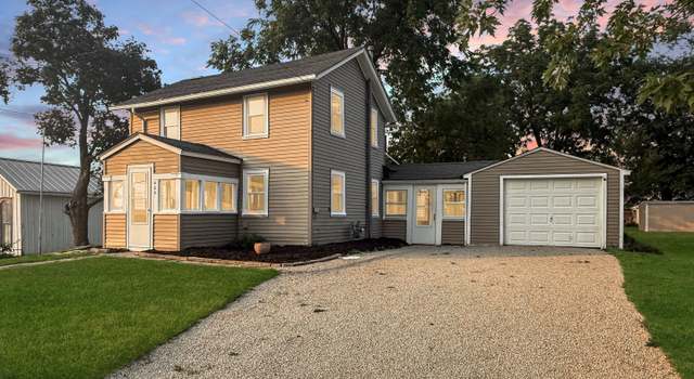 Photo of 425 W Grove, Lena, IL 61048