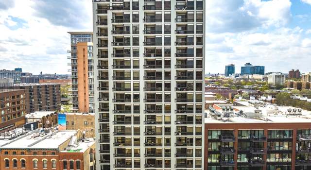 Photo of 1212 N Wells St #1602, Chicago, IL 60610