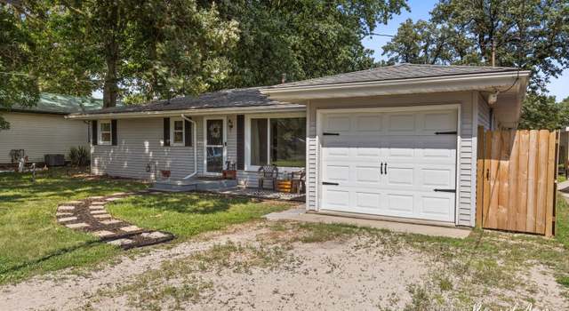Photo of 77 N Bates Ave, Kankakee, IL 60901