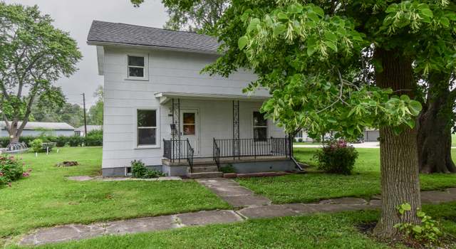 Photo of 417 E Vermillion St, Odell, IL 60460