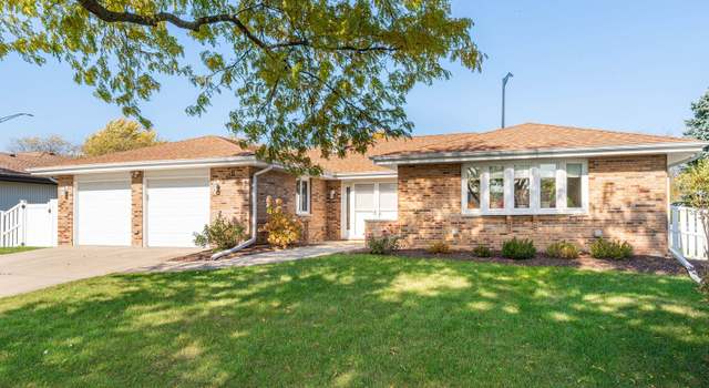 Photo of 2116 Chilmark Ln, Schaumburg, IL 60193